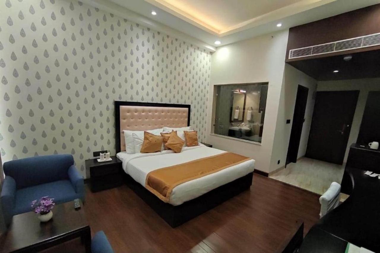 Hotel The Orchid Shimla Zewnętrze zdjęcie
