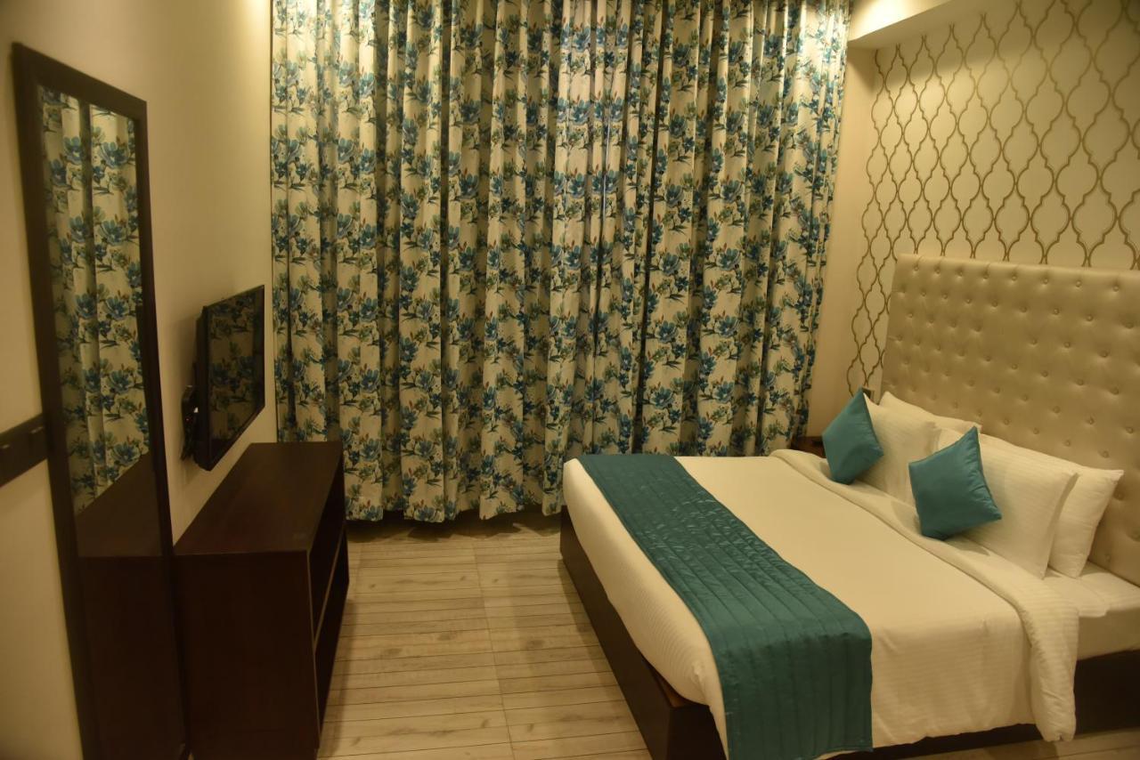 Hotel The Orchid Shimla Zewnętrze zdjęcie